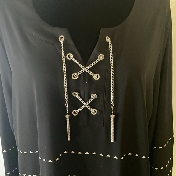 JM Collection Tunic - Picture 2 of 7